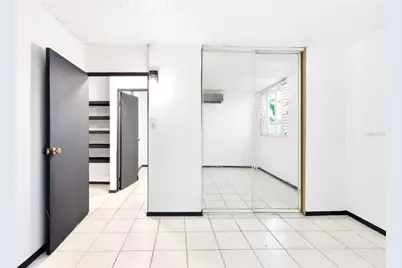 Estancias  Rio Hondo K19 Rio Botijas, Bayamon, PR 00961 - Photo 20