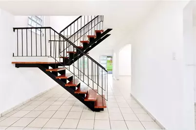 Estancias  Rio Hondo K19 Rio Botijas, Bayamon, PR 00961 - Photo 10