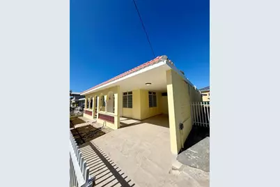 A-3 Calle Montemar, Aguadilla, PR 00603 - Photo 6