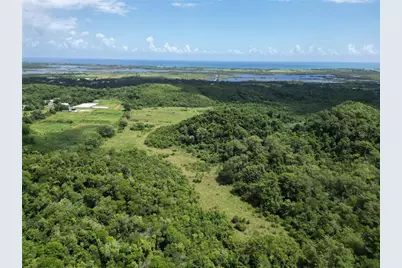 Pr 682 Km 6.5 Int Garrochales Ward, Arecibo, PR 00612 - Photo 8