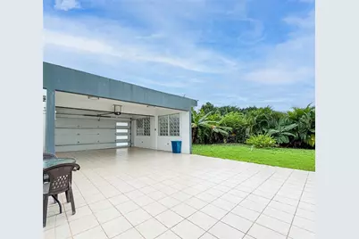 227B St.  Country Club #JW-D15, Carolina, PR 00985 - Photo 2