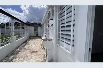 Calle 1 C-11, Juncos, PR 00777 - Photo 8