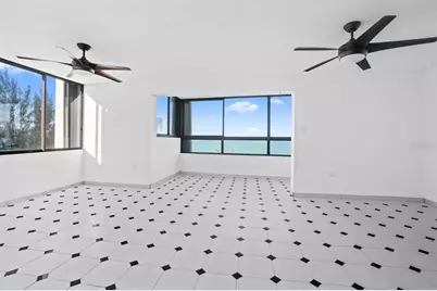 4123 Av Isla Verde #407, Carolina, PR 00979 - Photo 4