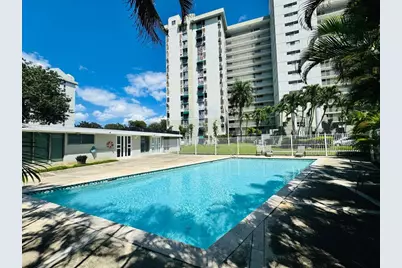 1700 C. Federico Montilla Condominio Torres Del Parque #608, Bayamon, PR 00956 - Photo 14