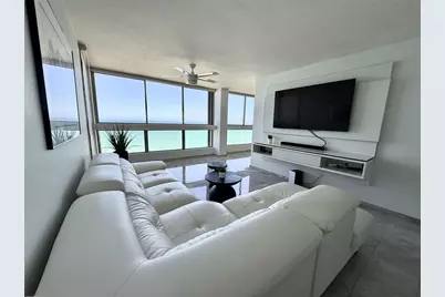 4531 Av. Isla Verde #1102, Carolina, PR 00979 - Photo 10