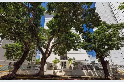 76 Kings Court #902, San Juan, PR 00907 - Photo 1