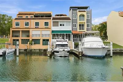 25 Plaza Mayor, Humacao, PR 00791 - Photo 1