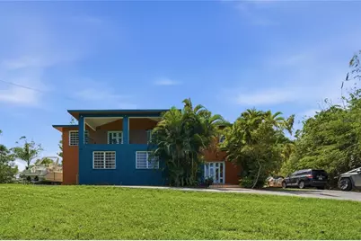 7 Carr 827 Km 1.0 Sector Los Llanos, Toa Alta, PR 00953 - Photo 2