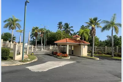 Cove By The Sea Road 6890 #101, Vega Alta, PR 00692 - Photo 18