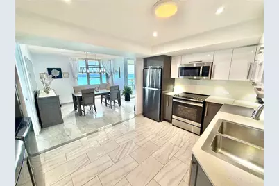 Villas Del Mar Este Ph Av. Isla Verde #H, Carolina, PR 00979 - Photo 8