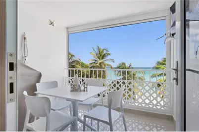 3409 Ave. Isla Verde #404, Carolina, PR 00979 - Photo 6