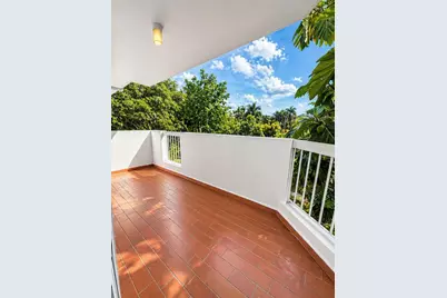 Ave. San Ignacio Prados Del Monte, Guaynabo, PR 00969 - Photo 10