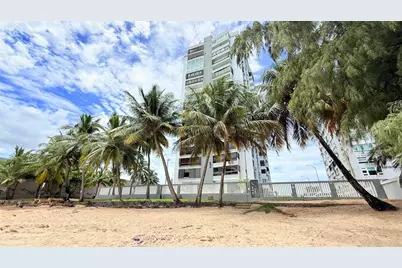 37 Isla Verde Ave. #203, Carolina, PR 00979 - Photo 2