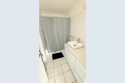 37 Isla Verde Ave. #203, Carolina, PR 00979 - Photo 20