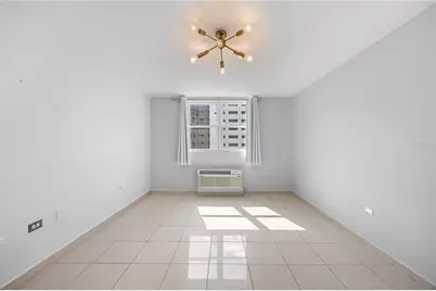 576 Ave. Arterial B, Coliseum Tower #809, San Juan, PR 00918 - Photo 16