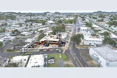 1 Hnas Davila, Betances Esq AÂ d, Bayamon, PR 00959 - Photo 4