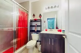 1452 SE 24th Ave, Homestead, FL 33035 - Photo 4