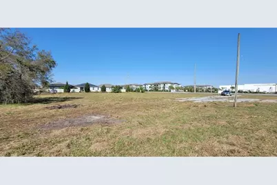 6012 Lorraine Road, Bradenton, FL 34211 - Photo 2