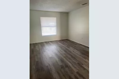 662 Deltona Boulevard, Deltona, FL 32725 - Photo 6