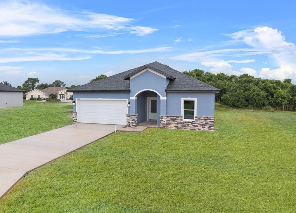 5623 Angelo Cir, Sebring, FL 33872-9000