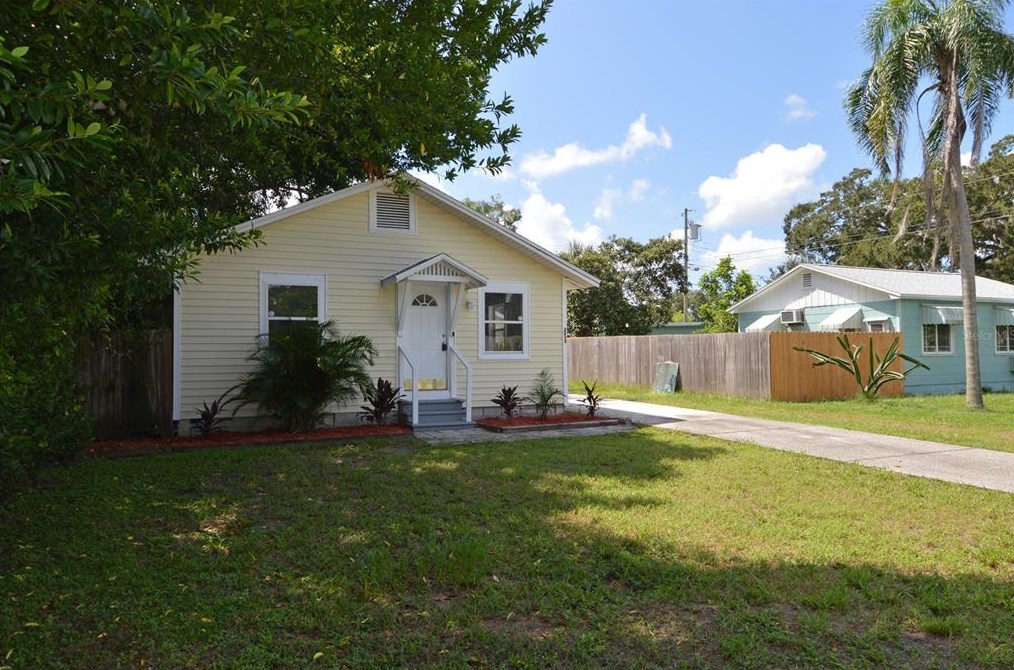 2852 60th Ave, Saint Petersburg, FL 33714-1428