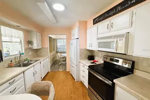 408 Hawthorne Blvd, Leesburg, FL 34748 - Photo 12