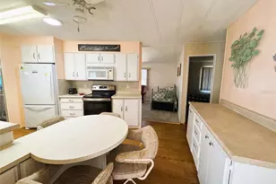408 Hawthorne Blvd, Leesburg, FL 34748 - Photo 12