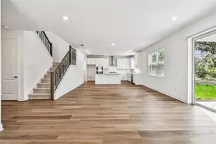 7571 Hawkstone Dr, Sarasota, FL 34241 - Photo 10