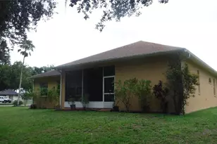 2913 Deerbrook Dr, Lakeland, FL 33811 - Photo 2