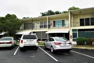 4154 57th St N, Kenneth City, FL 33709 - Photo 2