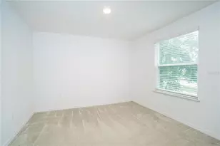 3850 Hampstead Ln, Lakeland, FL 33810 - Photo 16