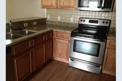 301 NW 8th Street, Gainesville, FL 32601 - Photo 8