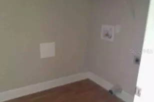 301 NW 8th St, Gainesville, FL 32601 - Photo 12