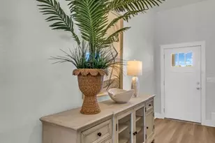 7934 Chandler Lk Ct, Hudson, FL 34667 - Photo 4