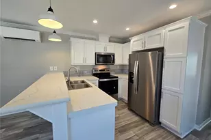 24350 Maxwell St, Astor, FL 32102 - Photo 6