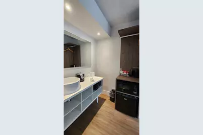 5367 W Irlo Bronson Memorial Highway #2-206, Kissimmee, FL 34746 - Photo 6