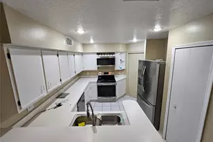 10044 Little Teak St, Orlando, FL 32825 - Photo 2