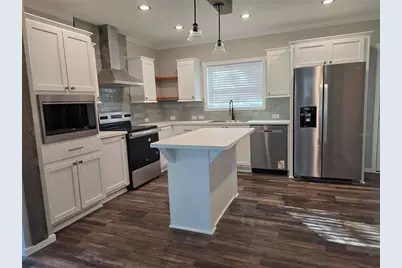 43535 Dixie Drive, Paisley, FL 32767 - Photo 2