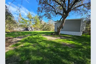 43535 Dixie Drive, Paisley, FL 32767 - Photo 8
