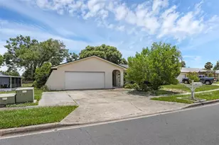 205 Loch Low Dr, Sanford, FL 32773 - Photo 38