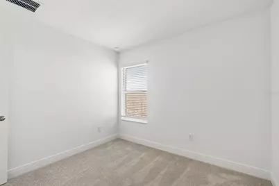 8105 Seaflower Parkway, Bradenton, FL 34210 - Photo 16