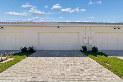 8105 Seaflower Parkway, Bradenton, FL 34210 - Photo 4