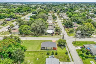 2102 Ave P, Fort Pierce, FL 34950 - Photo 8