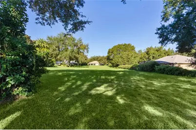 5252 Grove Manor, Lady Lake, FL 32159 - Photo 10