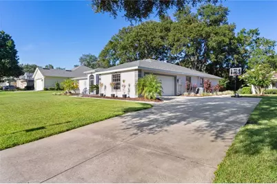 5252 Grove Manor, Lady Lake, FL 32159 - Photo 70