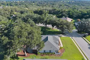 5252 Grove Mnr, Lady Lake, FL 32159 - Photo 80