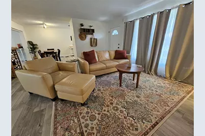 6442 Colonial Drive, Sarasota, FL 34231 - Photo 8