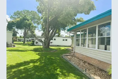 136 Dogwood Trail, Leesburg, FL 34748 - Photo 4