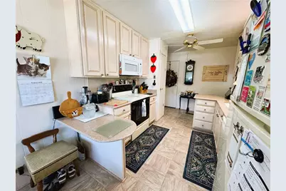 141 Azalea Trail, Leesburg, FL 34748 - Photo 6