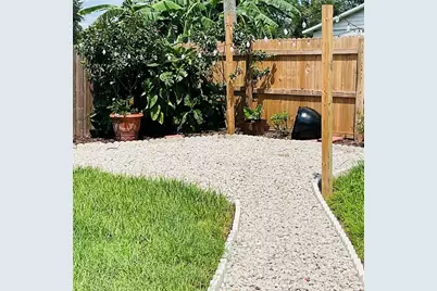 515 5th Street S, Dundee, FL 33838 - Photo 10